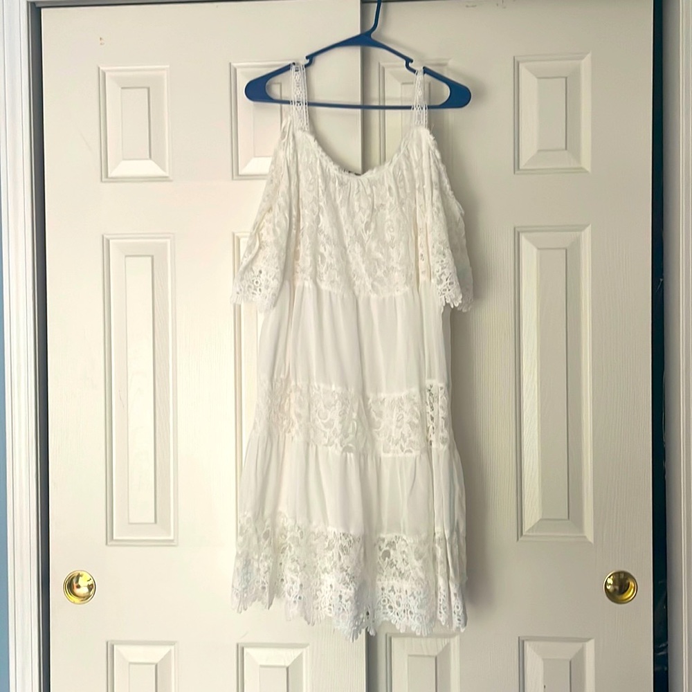White off the shoulder lace dress
